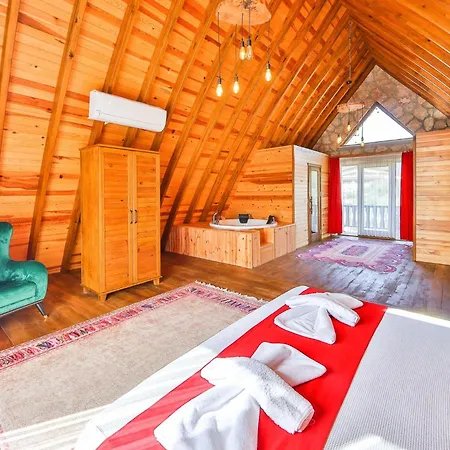 Konukevi Serene Retreat With Private Pool In Ka, Trkiye 4*