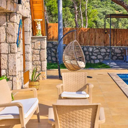 Konukevi Serene Retreat With Private Pool In Ka, Trkiye