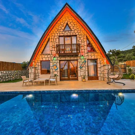 Serene Retreat With Private Pool In Ka, Trkiye