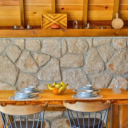 Serene Retreat With Private Pool In Ka, Trkiye Konukevi