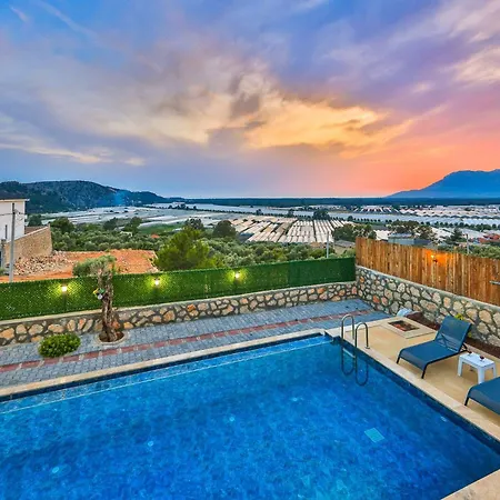 Konukevi Serene Retreat With Private Pool In Ka, Trkiye