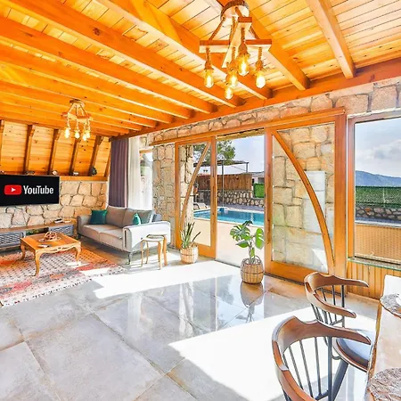 Konukevi Serene Retreat With Private Pool In Ka, Trkiye Kaş